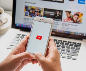 How Does YouTube’s Algorithm Work? A Guide for Marketers